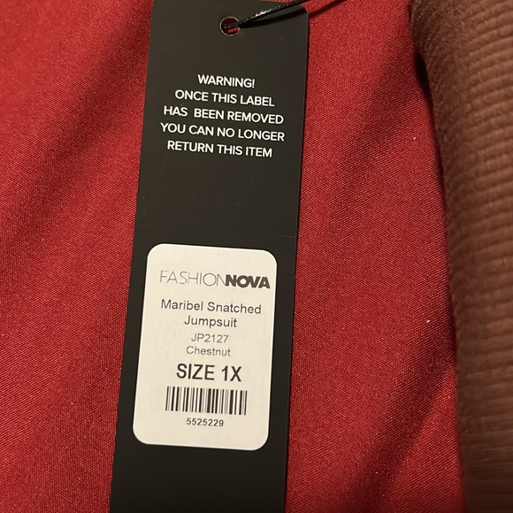 Fashion Nova “ Snatched” Jumpsuit - Picture 3 of 3